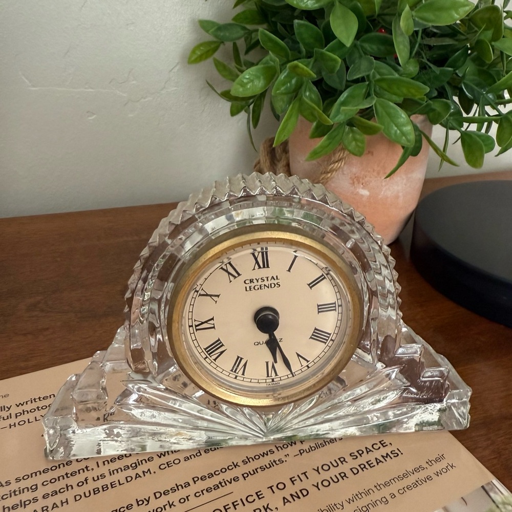 Godinger Art Vintage Godinger Crystal Legends Mantle Clock